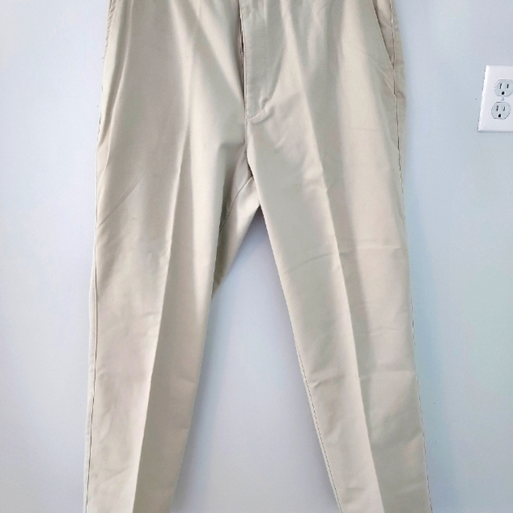 Men's Dress or Casual Pants.